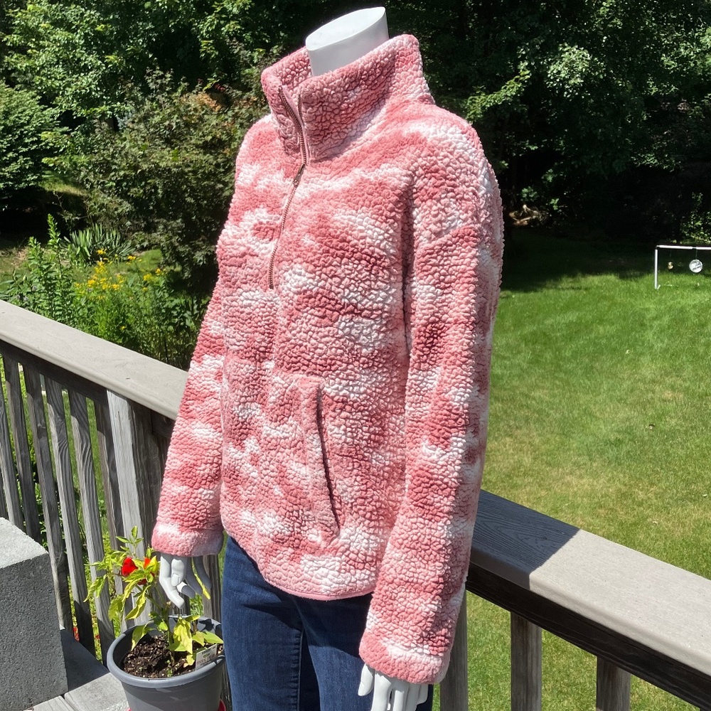 Old Navy, Pink Camo Quarter Zip